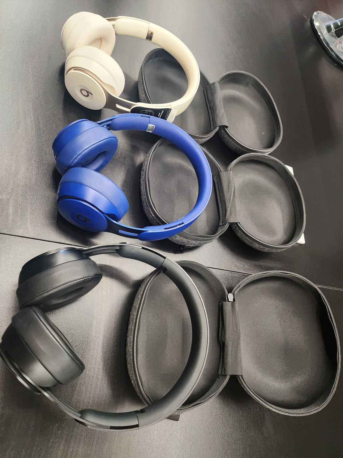 Beats Solo Pro Wireless Noise Cancelling Headphone - Navy Blue (Used)