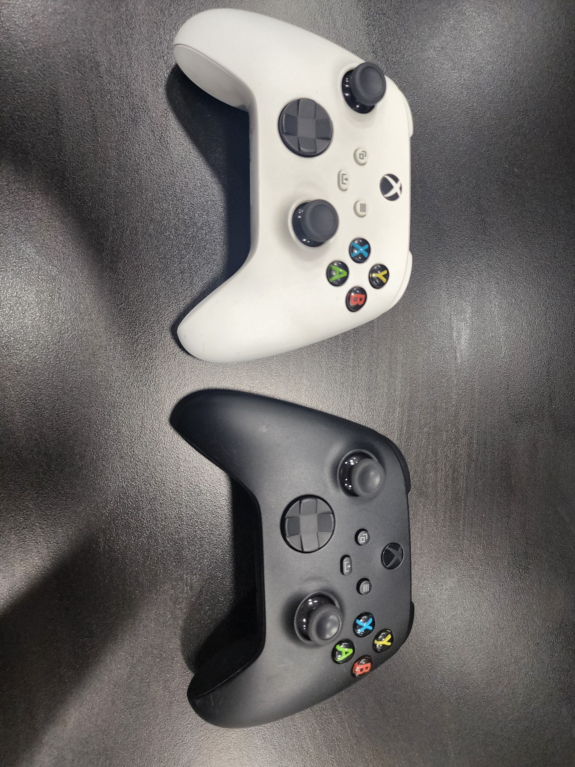 Xbox Series X|S Wireless Controller – Black (Used)