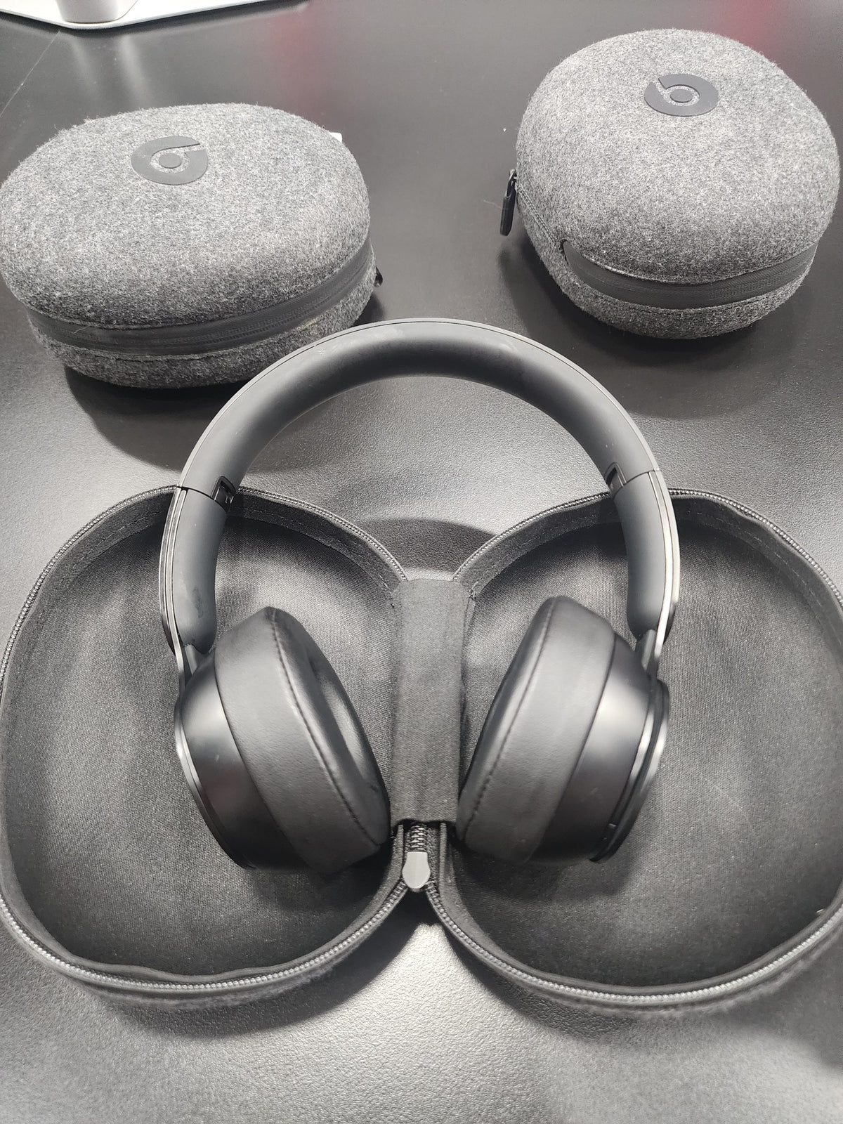 Beats Solo Pro Wireless Noise Cancelling Headphone - Black (Used)