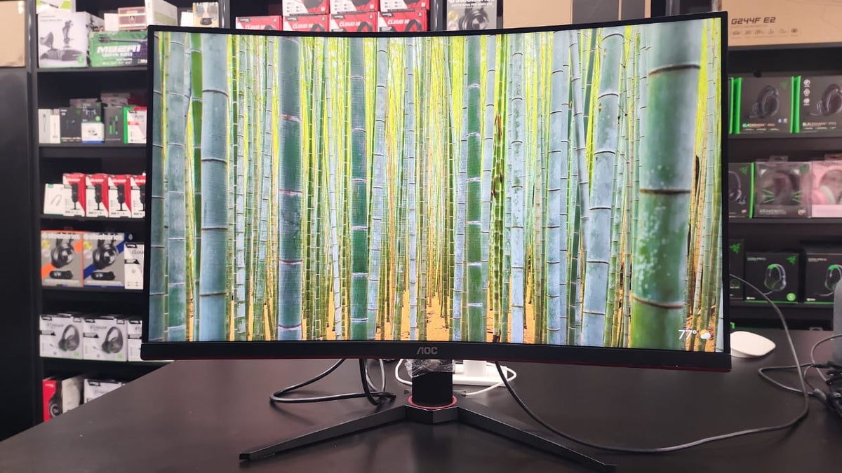 AOC C32G2E 32” Curved FHD 165Hz Gaming Monitor (Used – Excellent Condition)