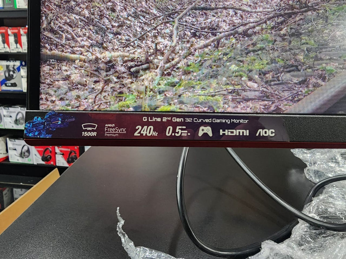 AOC C32G2ZE 32” Curved FHD 240Hz Gaming Monitor (Used – Excellent Condition)